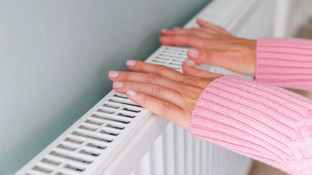 Woman's three-minute trick to make radiators heat up hotter and faster