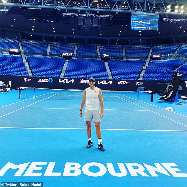 Australian Open: Rafa Nadal recovers from Covid to arrive in Melbourne