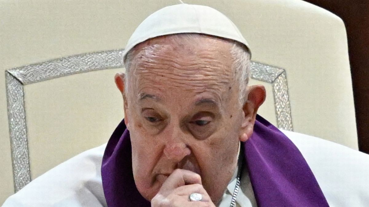  Pope Francis update issued by Vatican after horror breathing incident