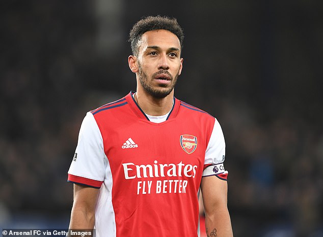 Sako reveals he's trying to get Aubameyang to rejoin Saint-Etienne