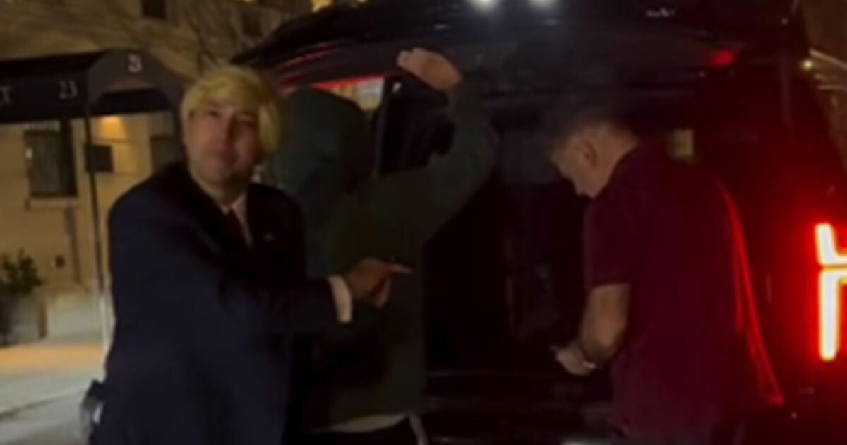 INSANE VIDEO: Alec Baldwin Threatens Trump Impersonator for Heckling Him About Shooting — ‘I’d Snap Your F–king Neck in Half’