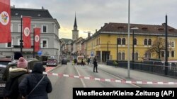 1 dead, 4 injured in stabbing spree by Syrian suspect in Austria