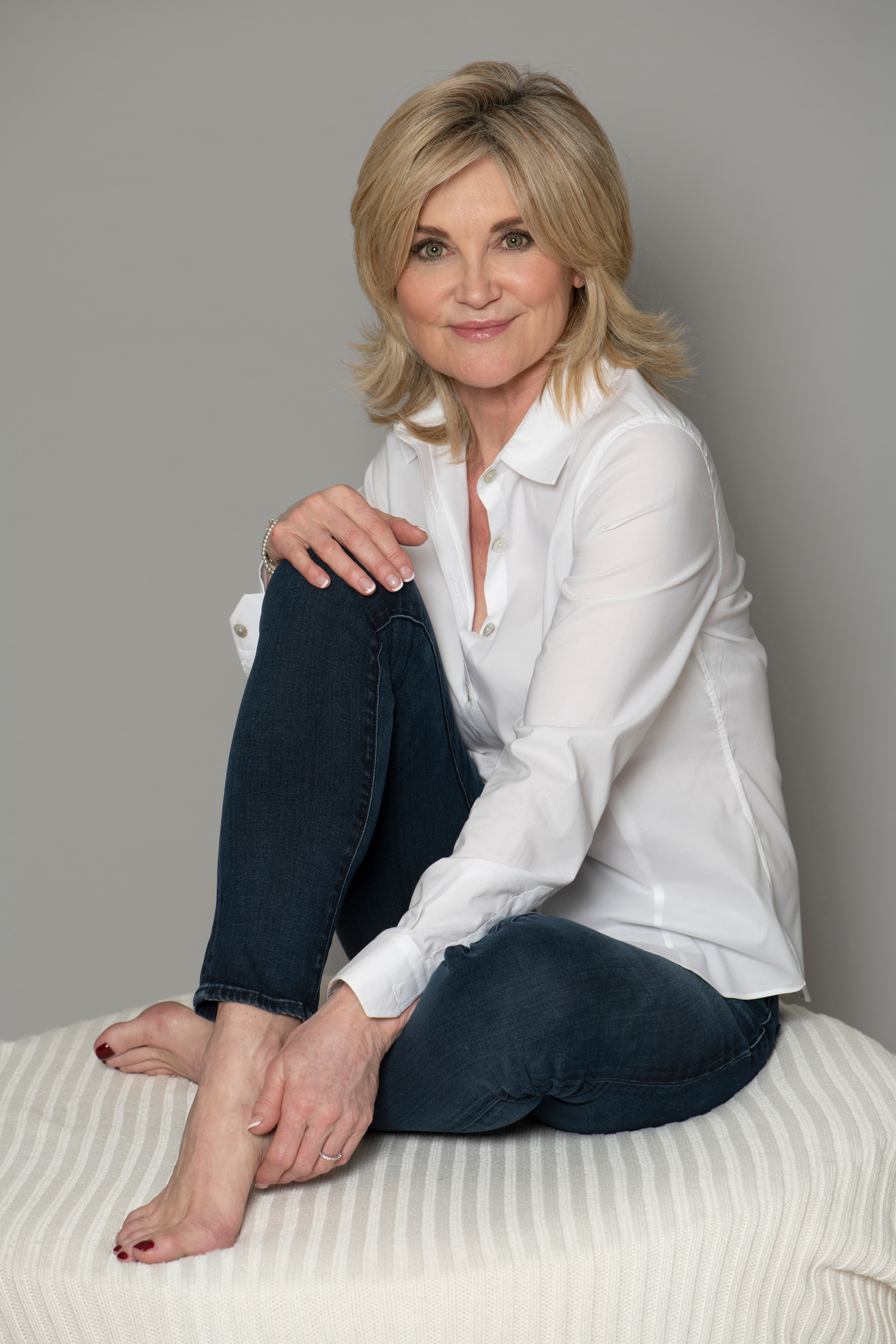 Being single was torture… I’d eat rice cakes & drink on my own, reveals Anthea Turner after finding her per...