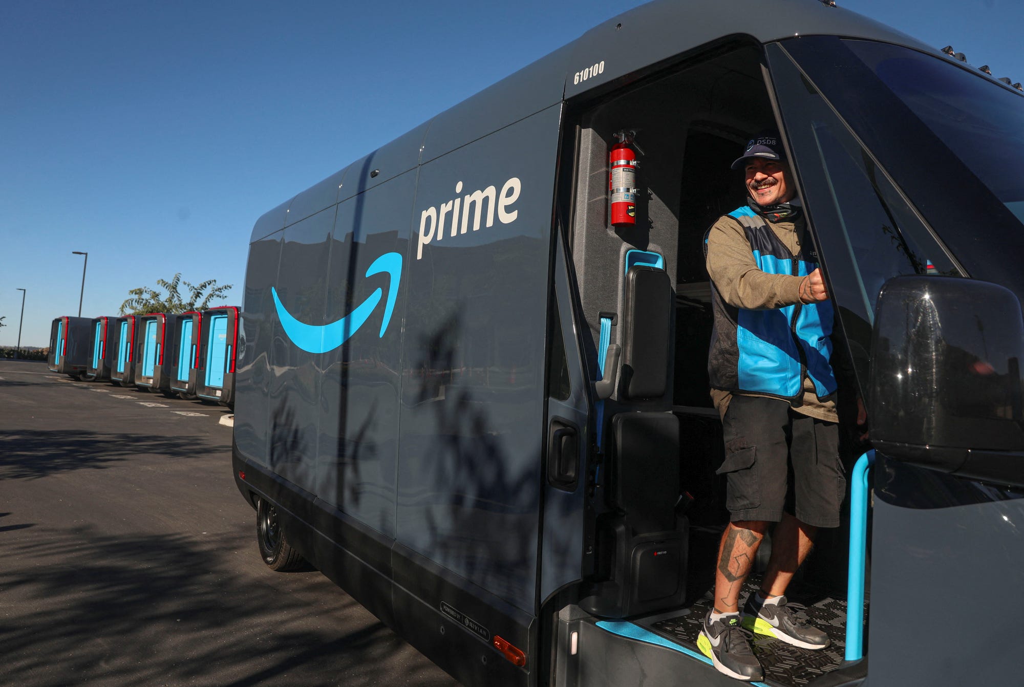 Everyone's talking about canceling Amazon Prime. New data suggests it's growing again in the US.