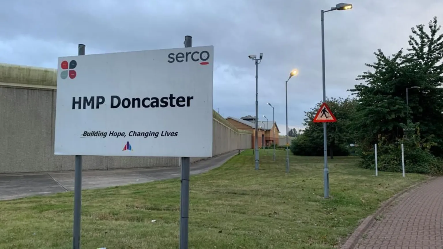 Doncaster prison officer faces jail over inmate relationship