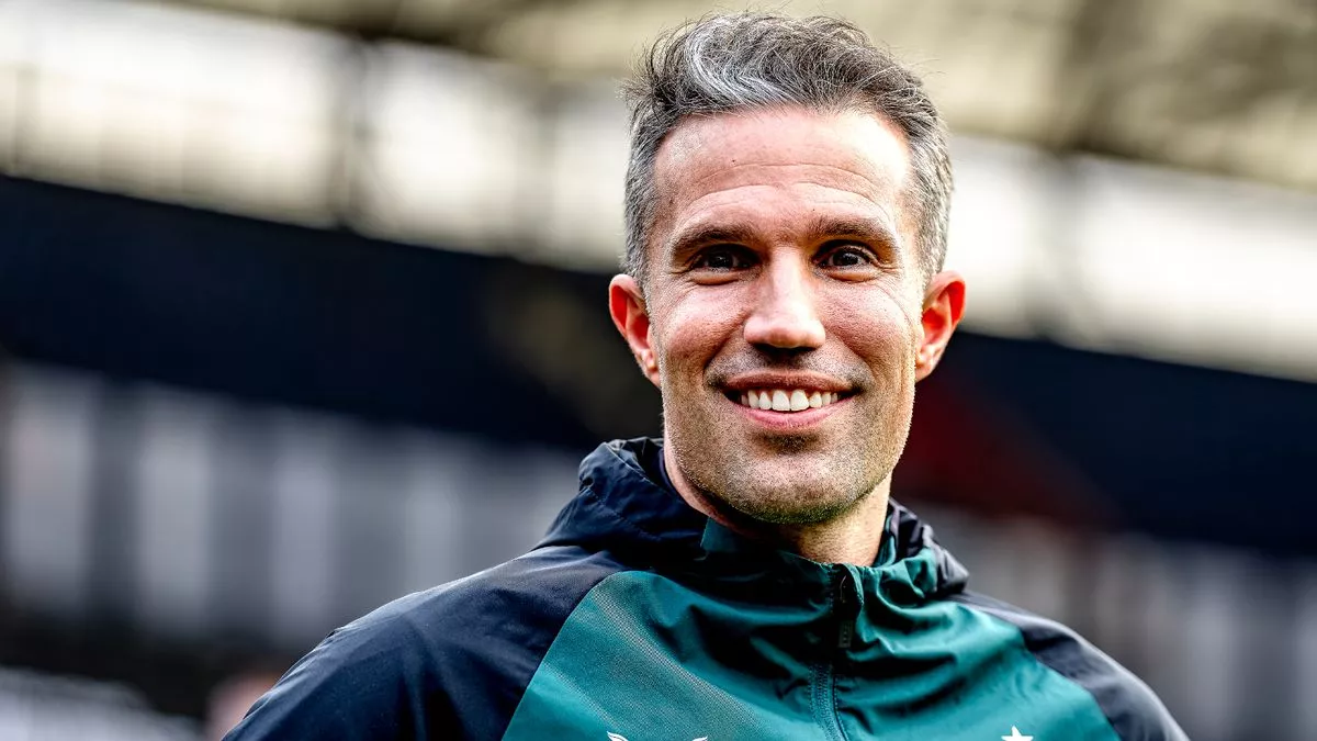 Van Persie details impact Wenger, Ferguson and Slot have had on coaching career