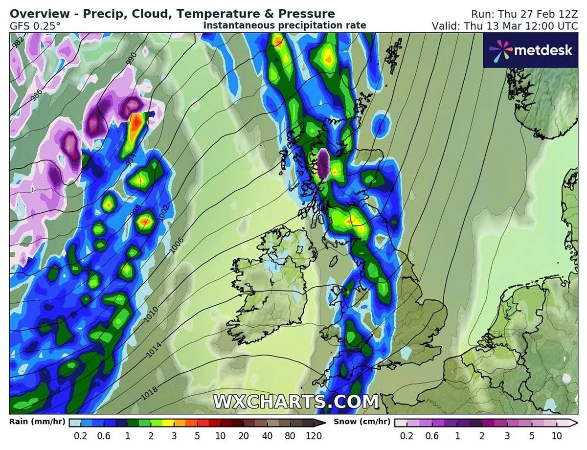 UK weather maps show huge 547-mile Atlantic storm set to smash Britain