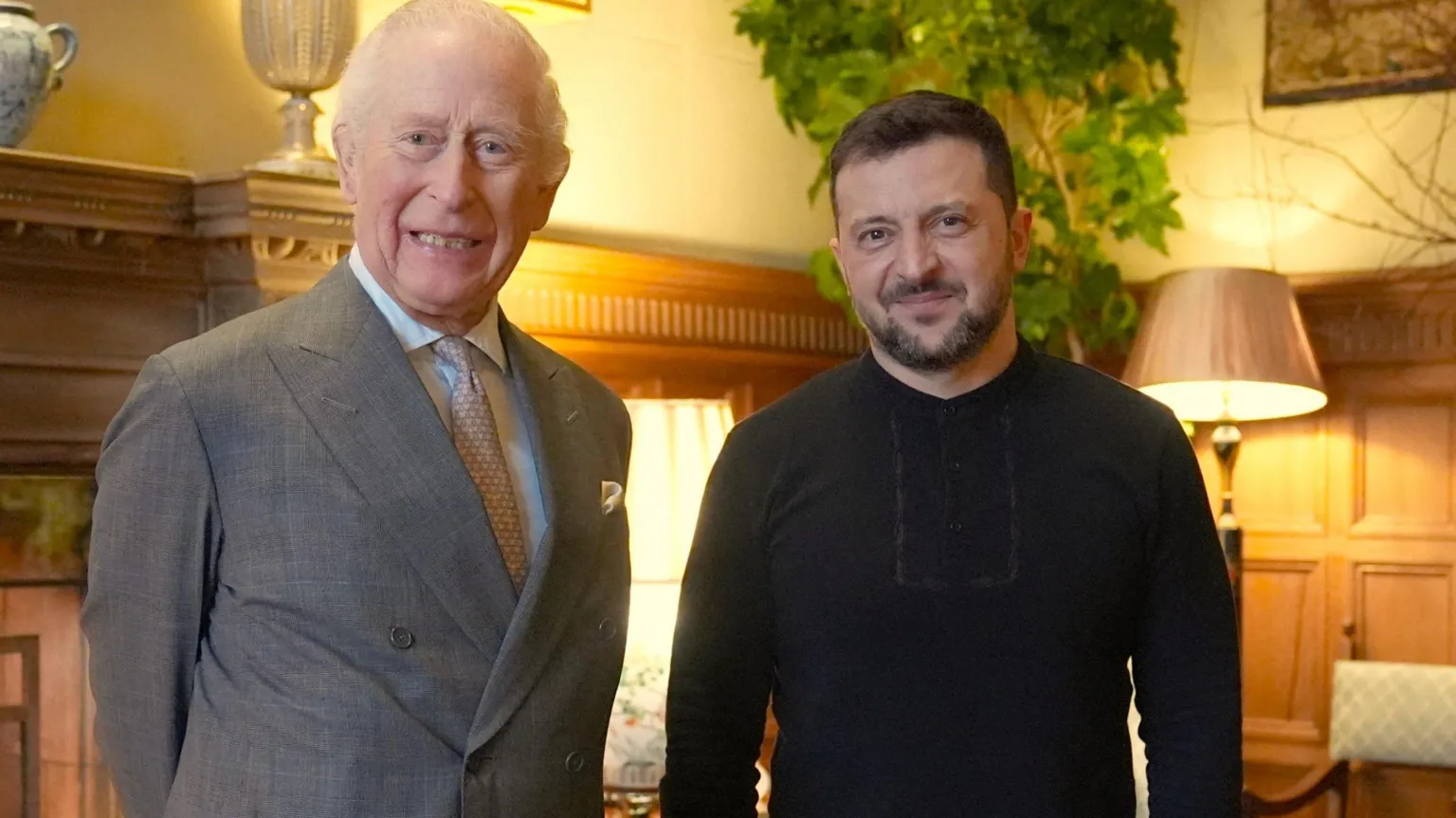 Volodymyr Zelensky gets warm reception from King Charles at Sandringham