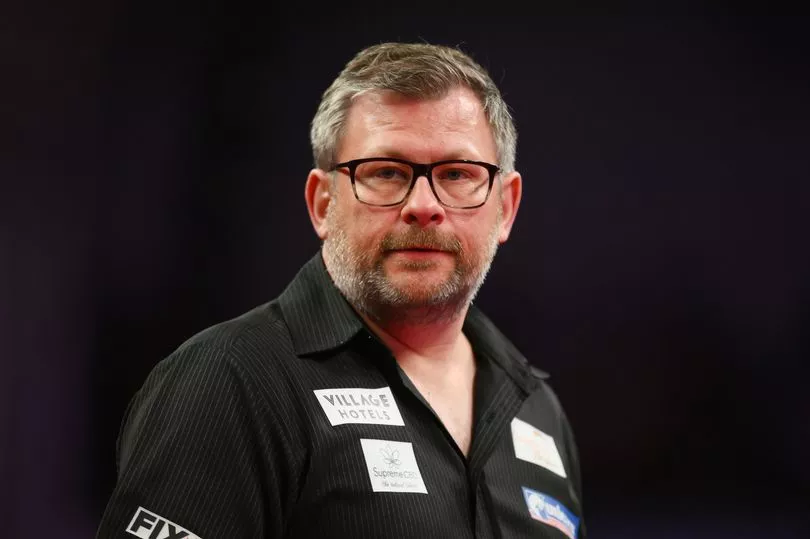 James Wade hits out over 'lazy' Luke Littler claim as darts ace explains comment