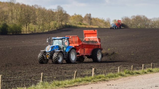 How your food and water could be contaminated by sewage spread on UK farms