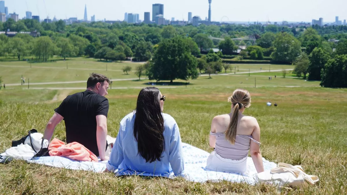 Exact time UK will be hotter than Madrid with 16C temperatures forecast