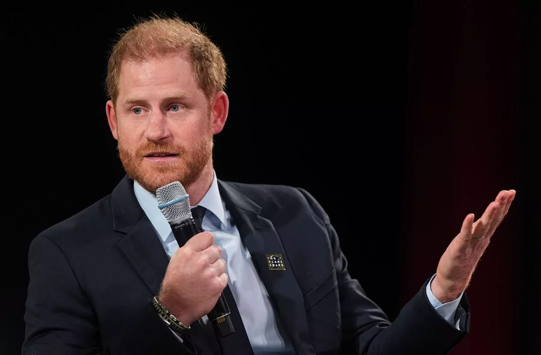 Prince Harry's veiled swipe at Donald Trump hours after President invited to UK