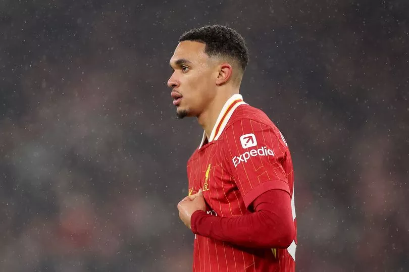 Alexander-Arnold gives Tuchel headache with 'schoolboy' defending vs Man Utd