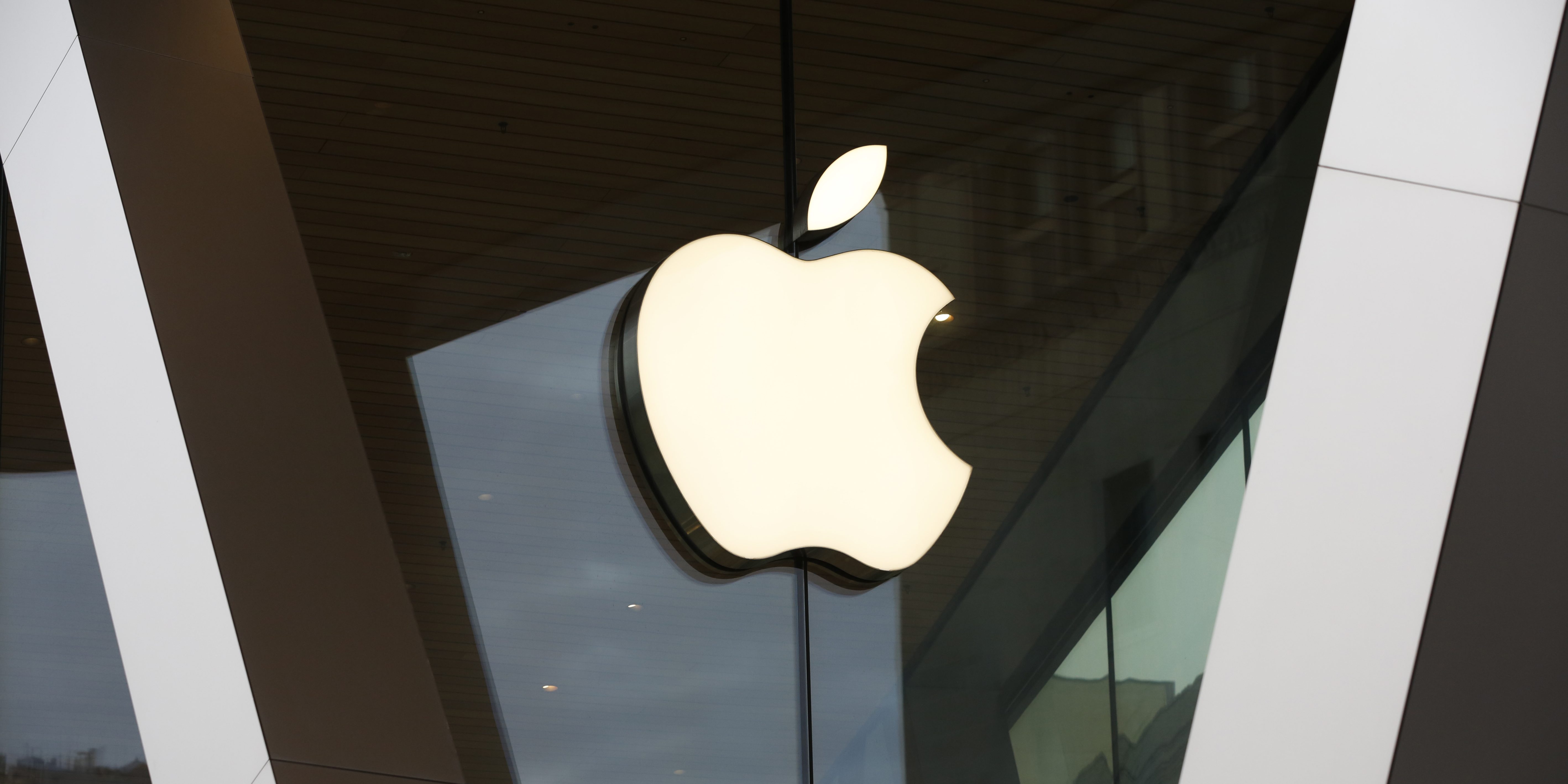 Apple Matches Worker Donations to IDF and Illegal Settlements, Employees Allege