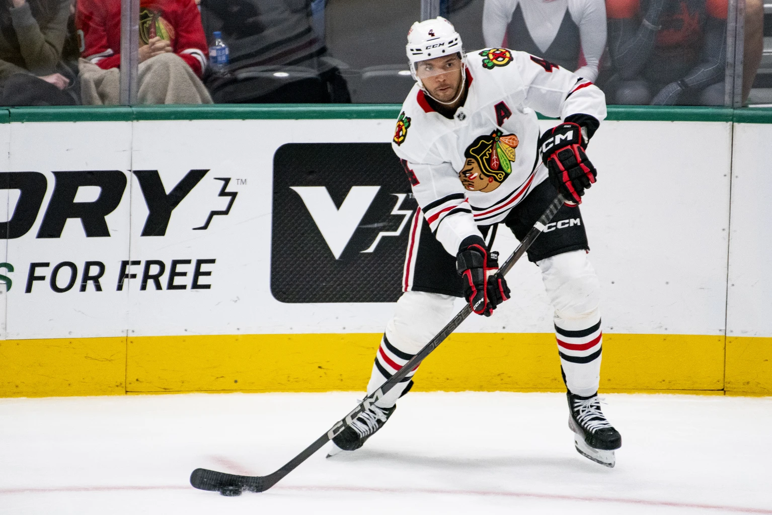 Florida Panthers acquire D Seth Jones in a trade with the Chicago Blackhawks