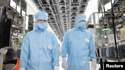 EU approves $960 million in German aid for Infineon chips plant