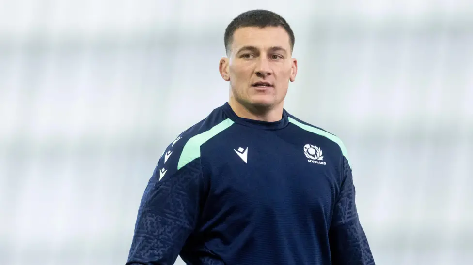 Scotland lock Johnson set for Bayonne switch