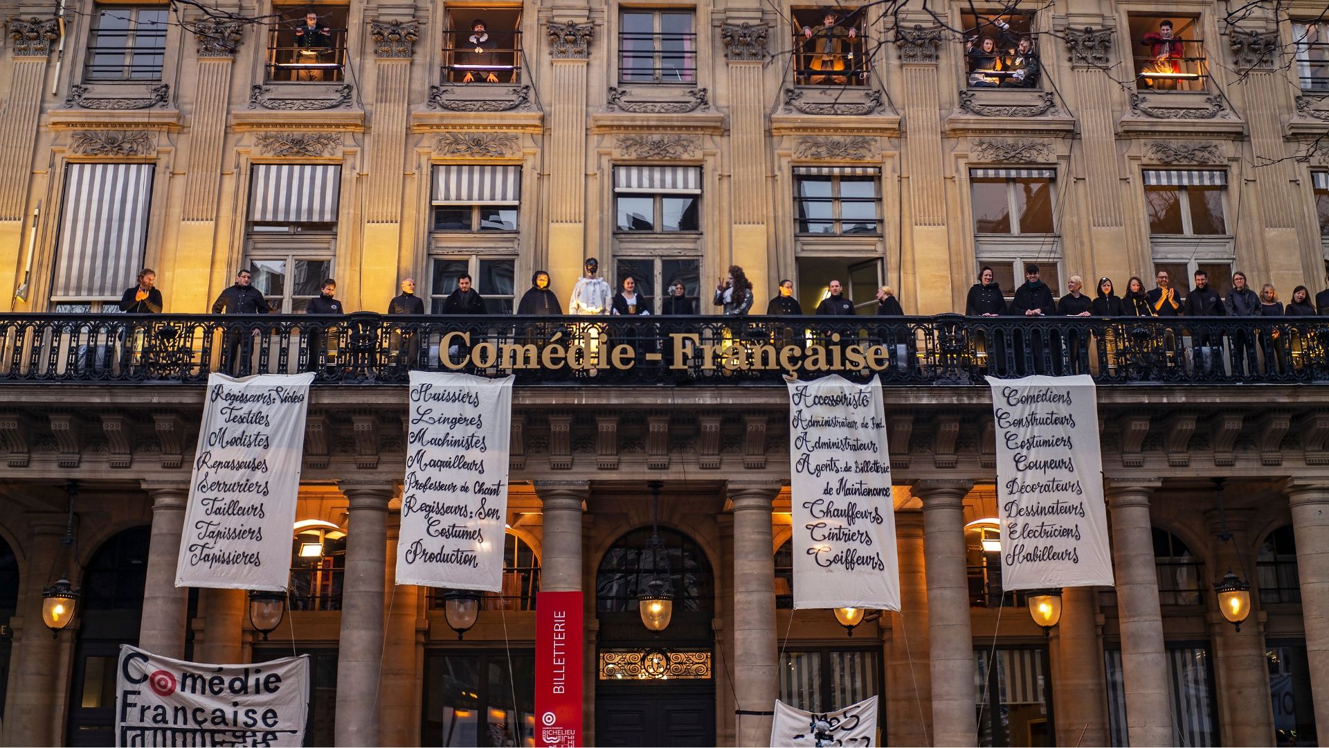 #metoothéâtre protestors demand change at the Comédie-Française