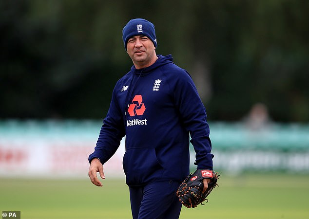 England draft in Adam Hollioake to bolster coaching staff