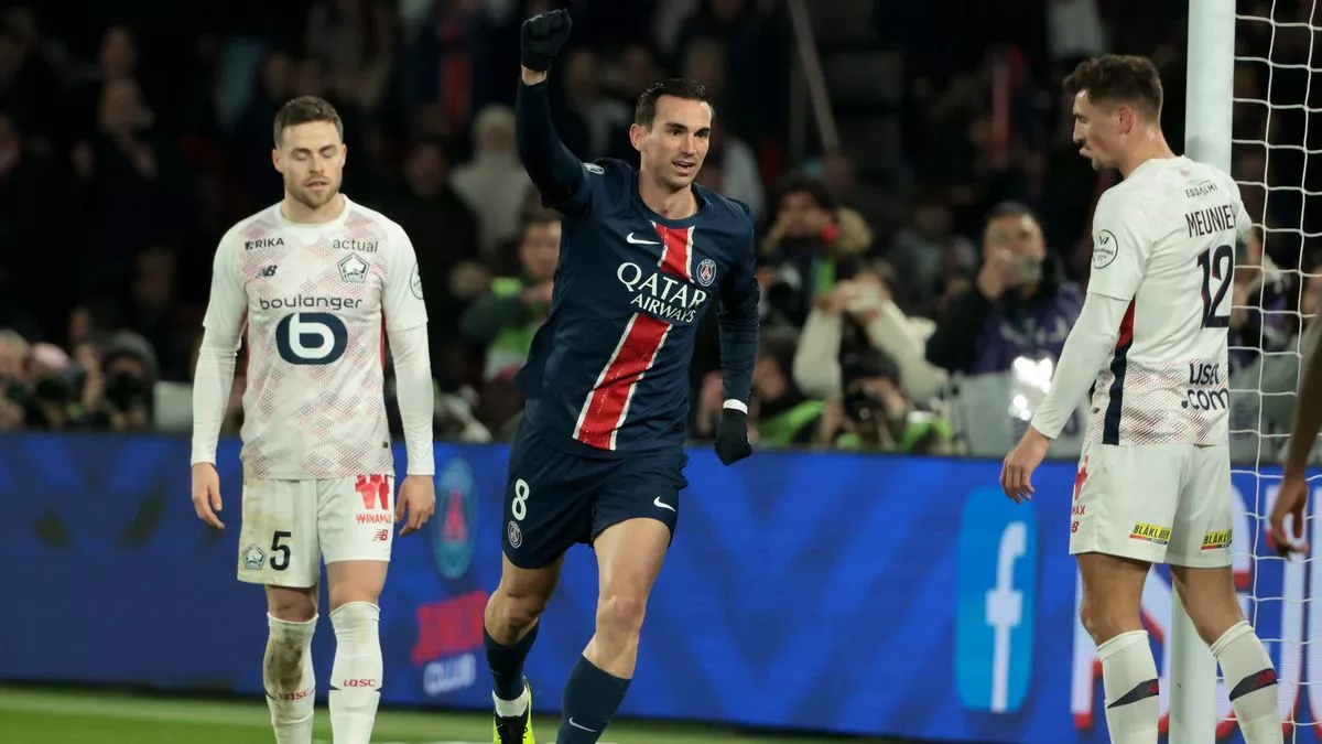 PSG boss compares Liverpool to Ligue 1 team ahead of Champions League clash