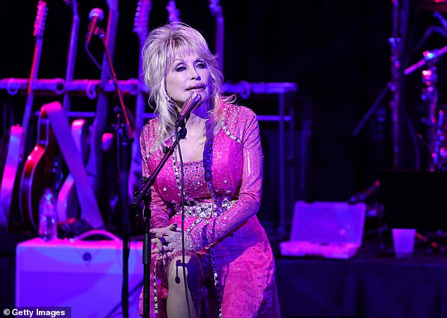 Dolly Parton says it won't 'kill anybody to wear their mask'