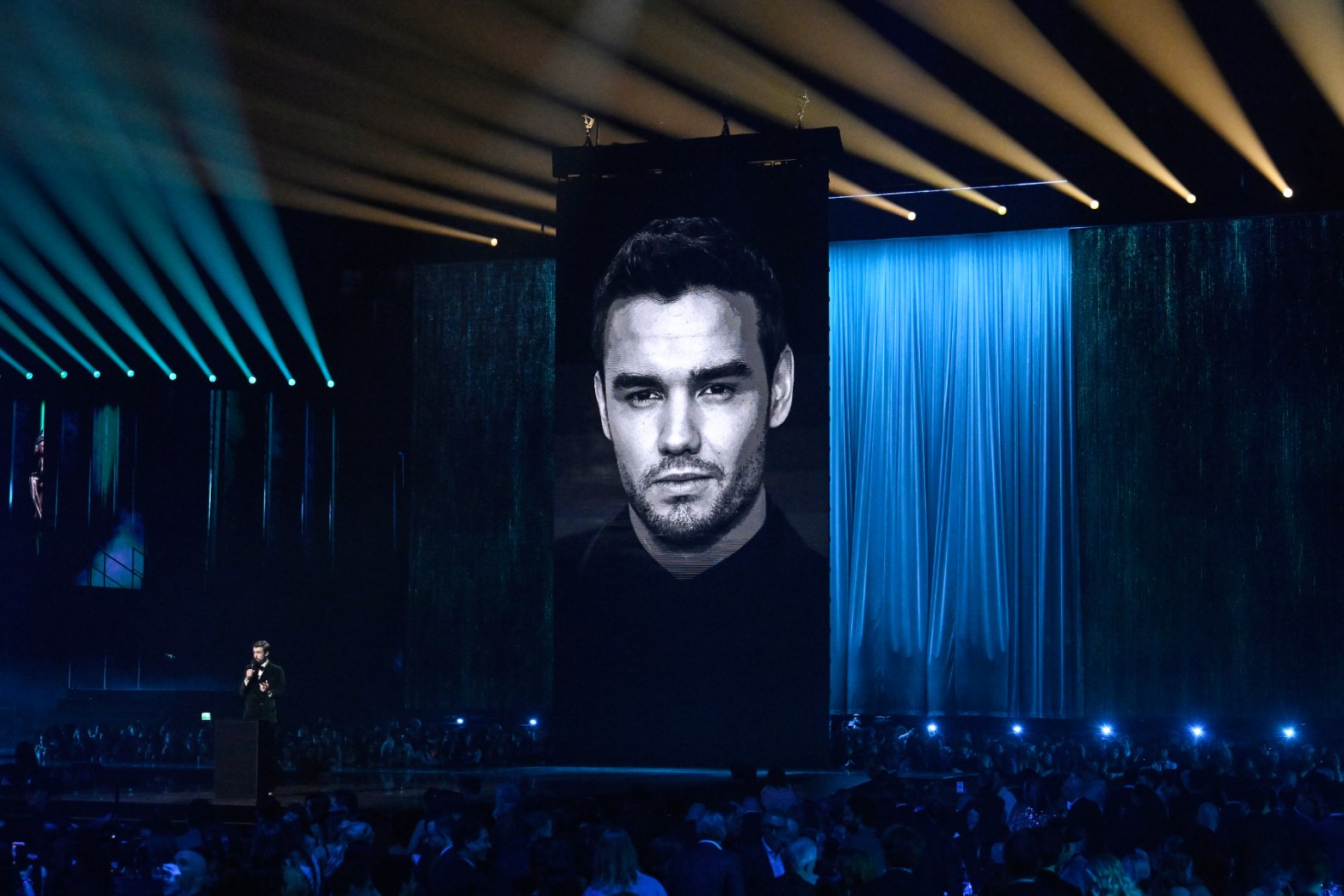 Brit Awards 2025 Honor Liam Payne: Watch