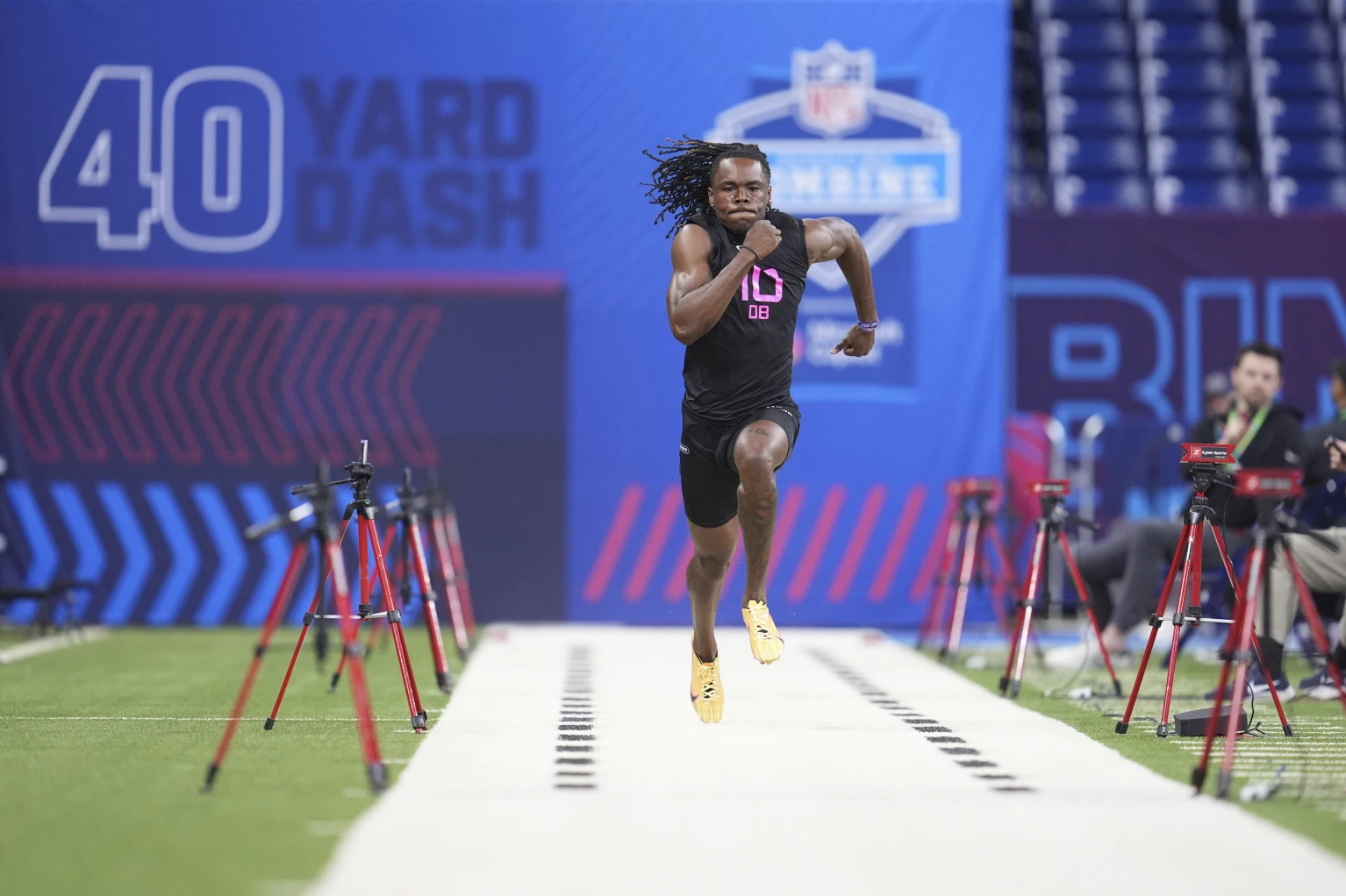 Kentucky CB Maxwell Hairston posts 4.28-second 40-yard dash on 2nd of NFL scouting combine workouts