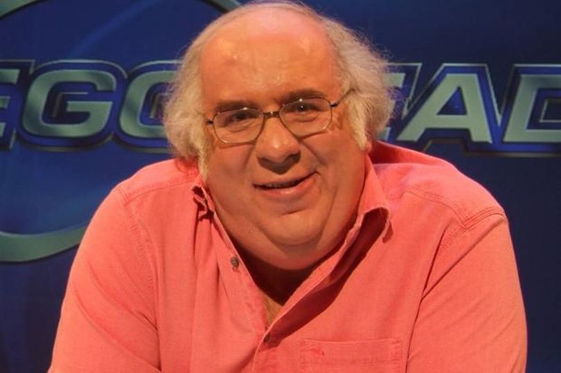 Eggheads' Chris Hughes dies as show pays tribute to 'great' quizzer