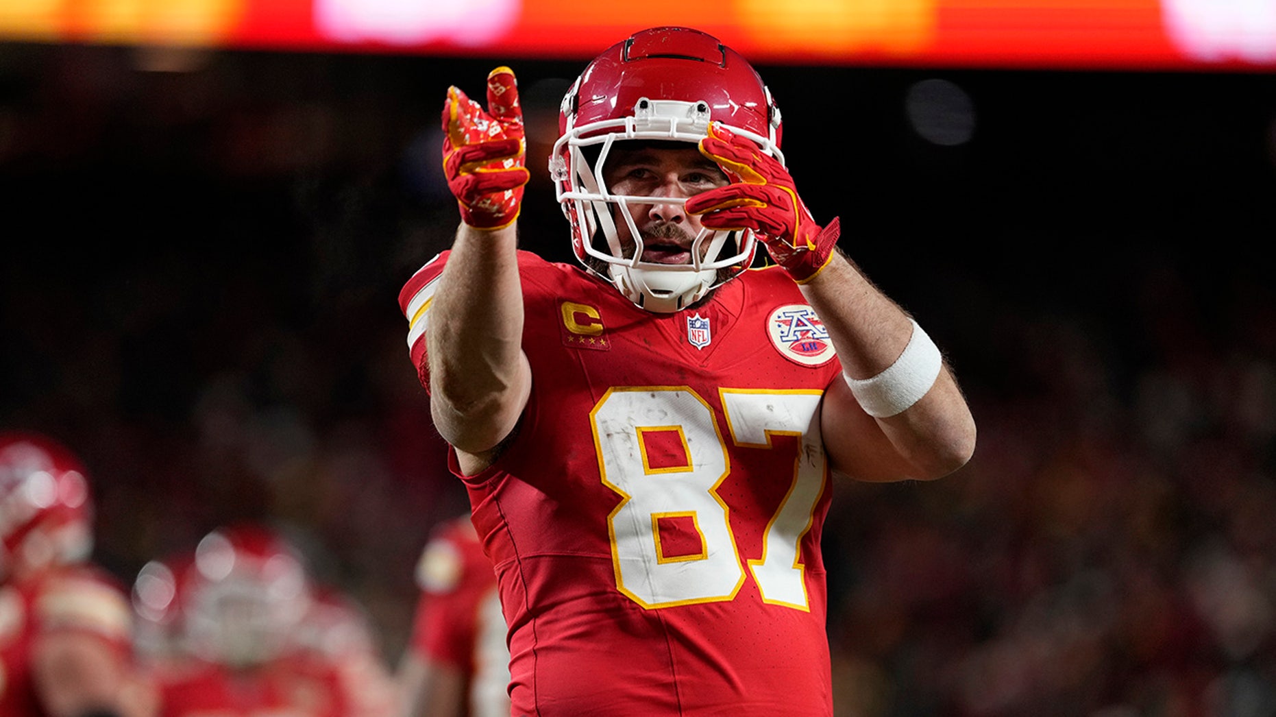 Travis Kelce indicates he will return to Chiefs in 2025: reports