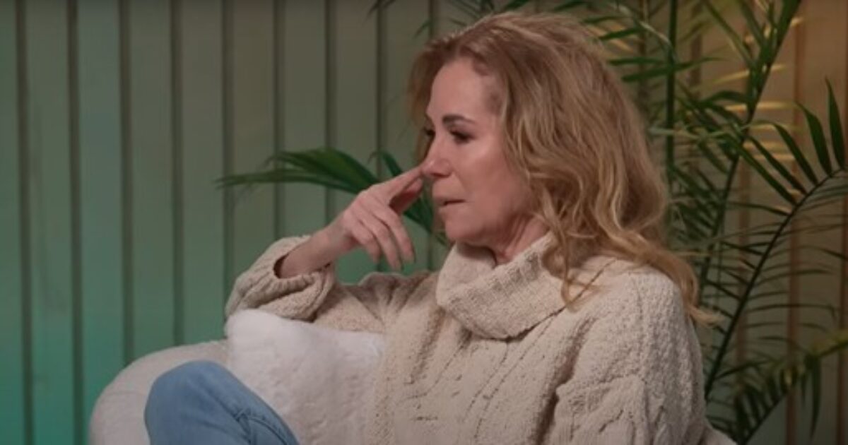 WATCH: A Tearful Kathie Lee Gifford Reveals the Incredible Story of How President Trump Saved Her and Her Newborn Daughter from a 