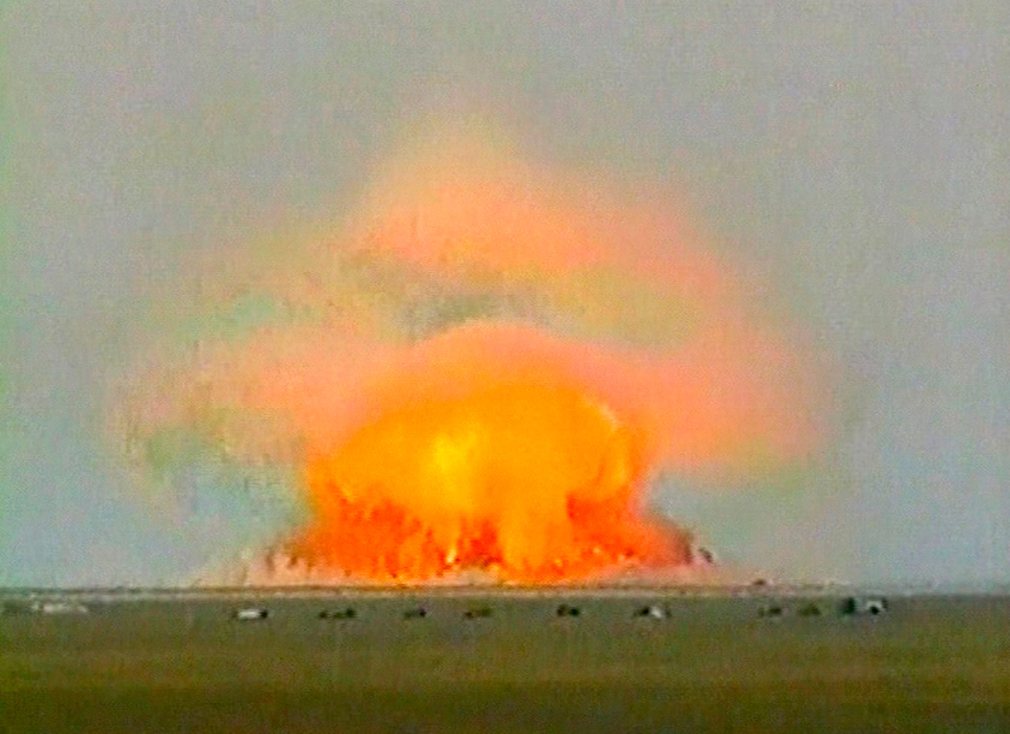 Russia says its scientists created a new nuclear-blast simulator with flash and mushroom-cloud effects to train soldiers