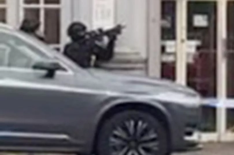 Armed police swoop on HSBC in London as high street locked down