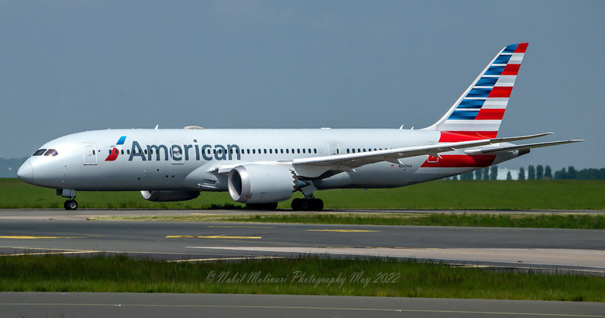 NEW: American Airlines Flight Aborts Landing at Reagan Airport to Avoid Collision