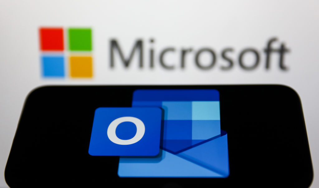 Microsoft Outlook down for millions as users left unable to access emails in ‘global outage’...