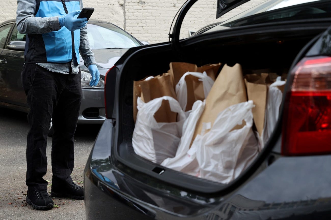 I'm a delivery driver and I get better tips from apartments than gated communities