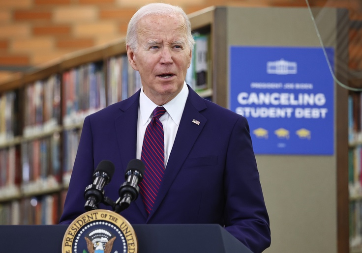 Biden Gives Last-Minute Student Loan Handout as He Abandons Broader Initiative