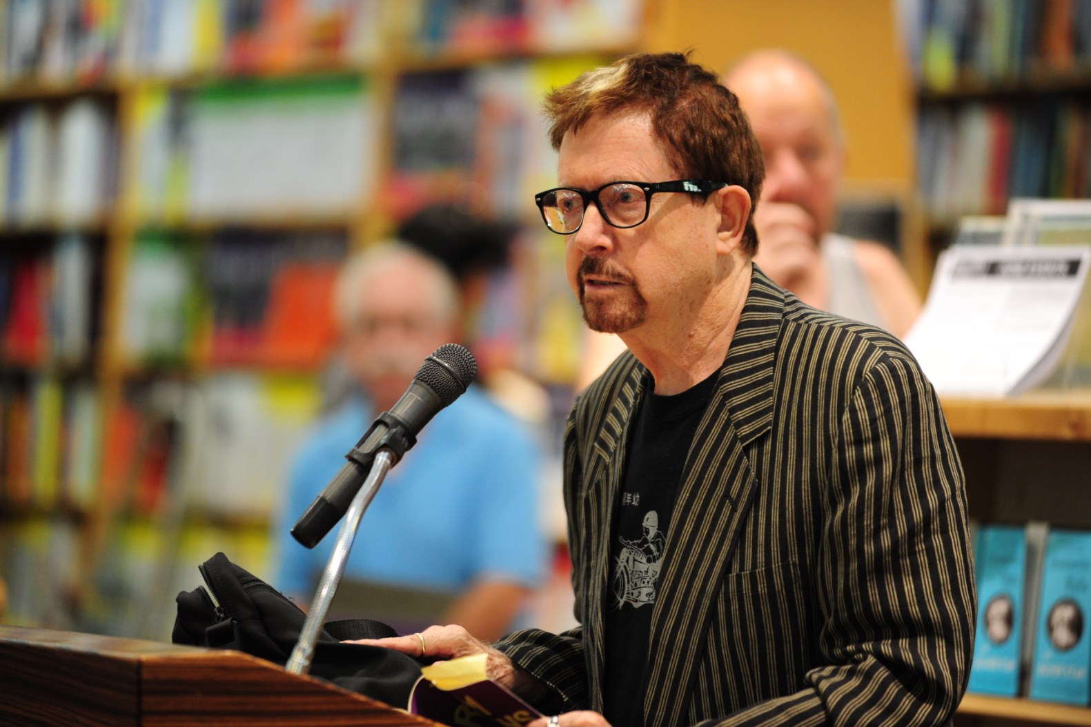 Tom Robbins, Author of 'Even Cowgirls Get the Blues,' Dead at 92